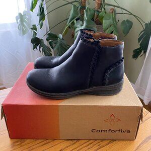Women's Comfortiva Align Fallston Black Boots (size 7 / Euro 38)